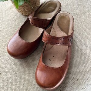 Dansko Brown Slip On Mary Jane Leather Clogs Size 38